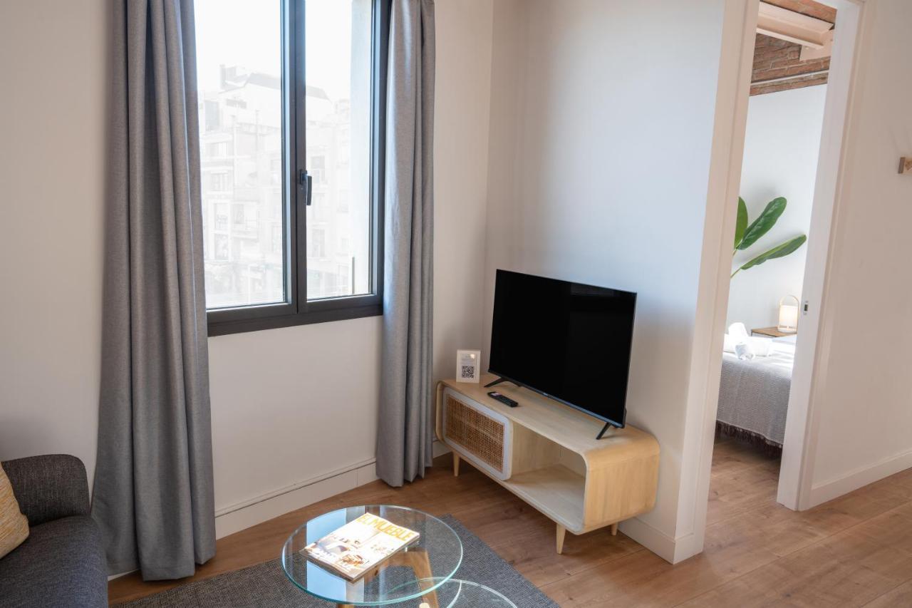 Feelathome Stadium Apartments L'Hospitalet de Llobregat Exterior photo