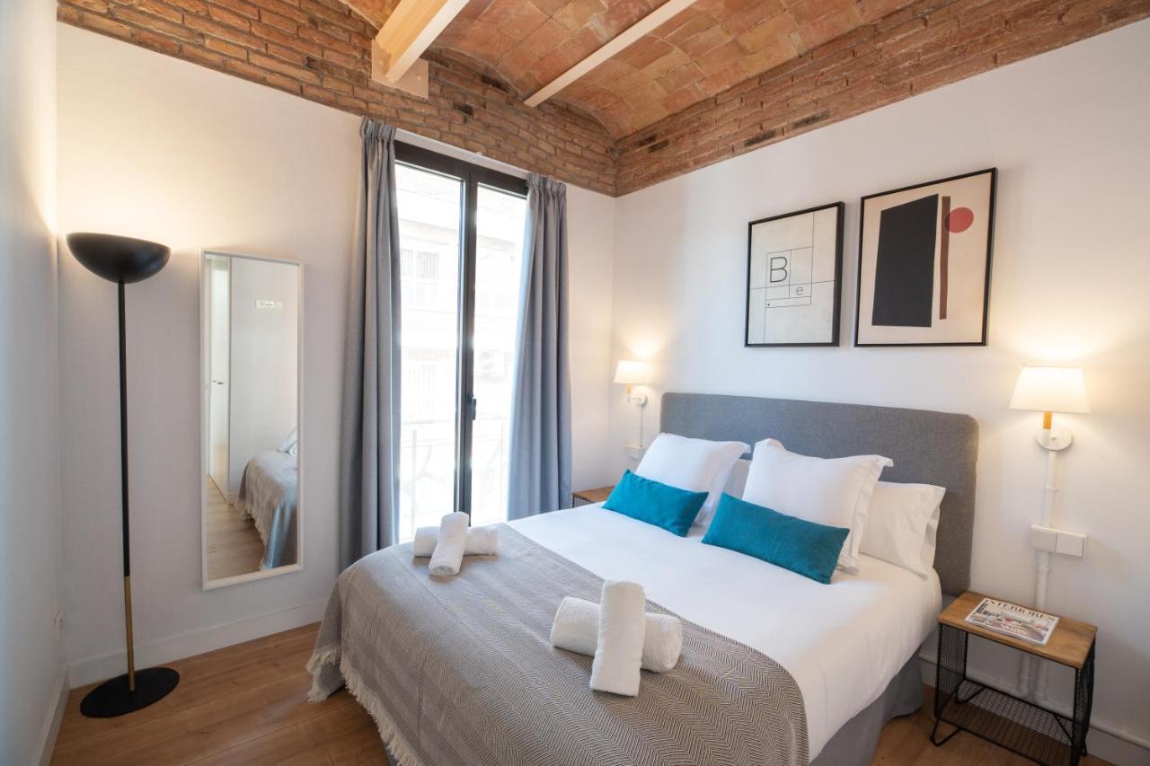 Feelathome Stadium Apartments L'Hospitalet de Llobregat Exterior photo