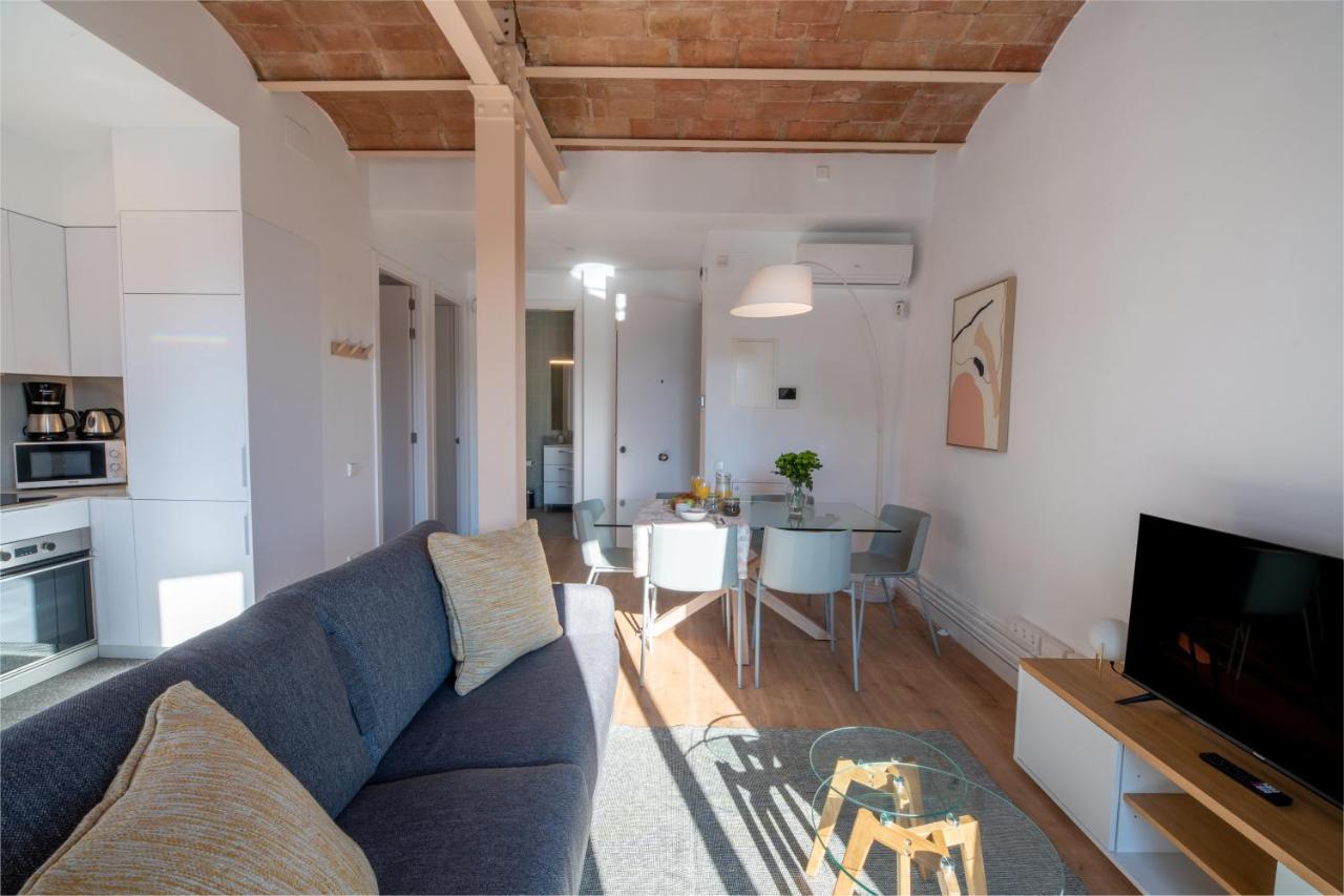 Feelathome Stadium Apartments L'Hospitalet de Llobregat Exterior photo